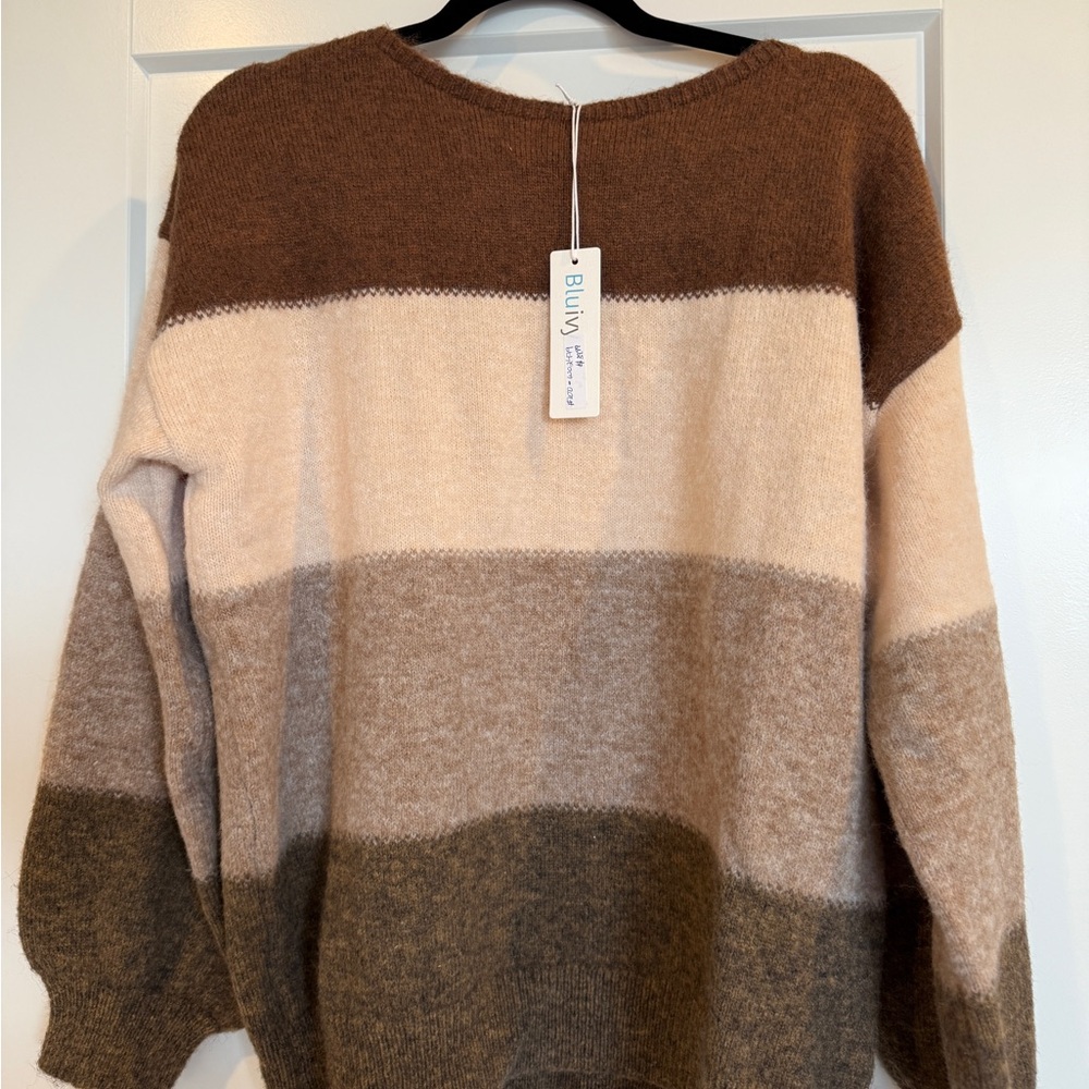 Bluivy Women's Colorblock Sweater - Brown, Cream, and Tan